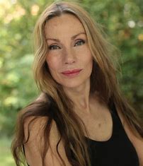 Virginia Hey